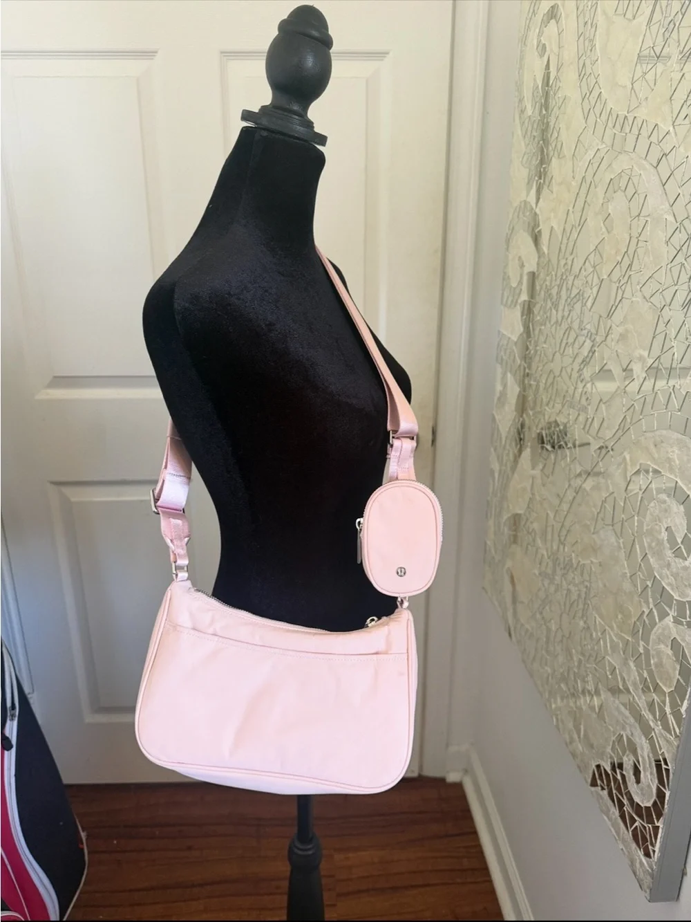 lululemon Pale Pink Crossbody Bag with Mini Strap Pouch & free tote - Picture 4 of 6